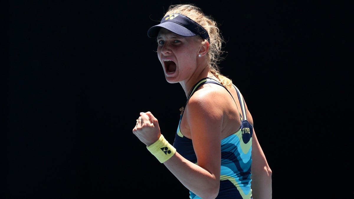 Australian Open 2024 Women's Semifinal: How to Watch a Dayana Yastremska vs. Qinwen Zheng Free Tennis Livestream