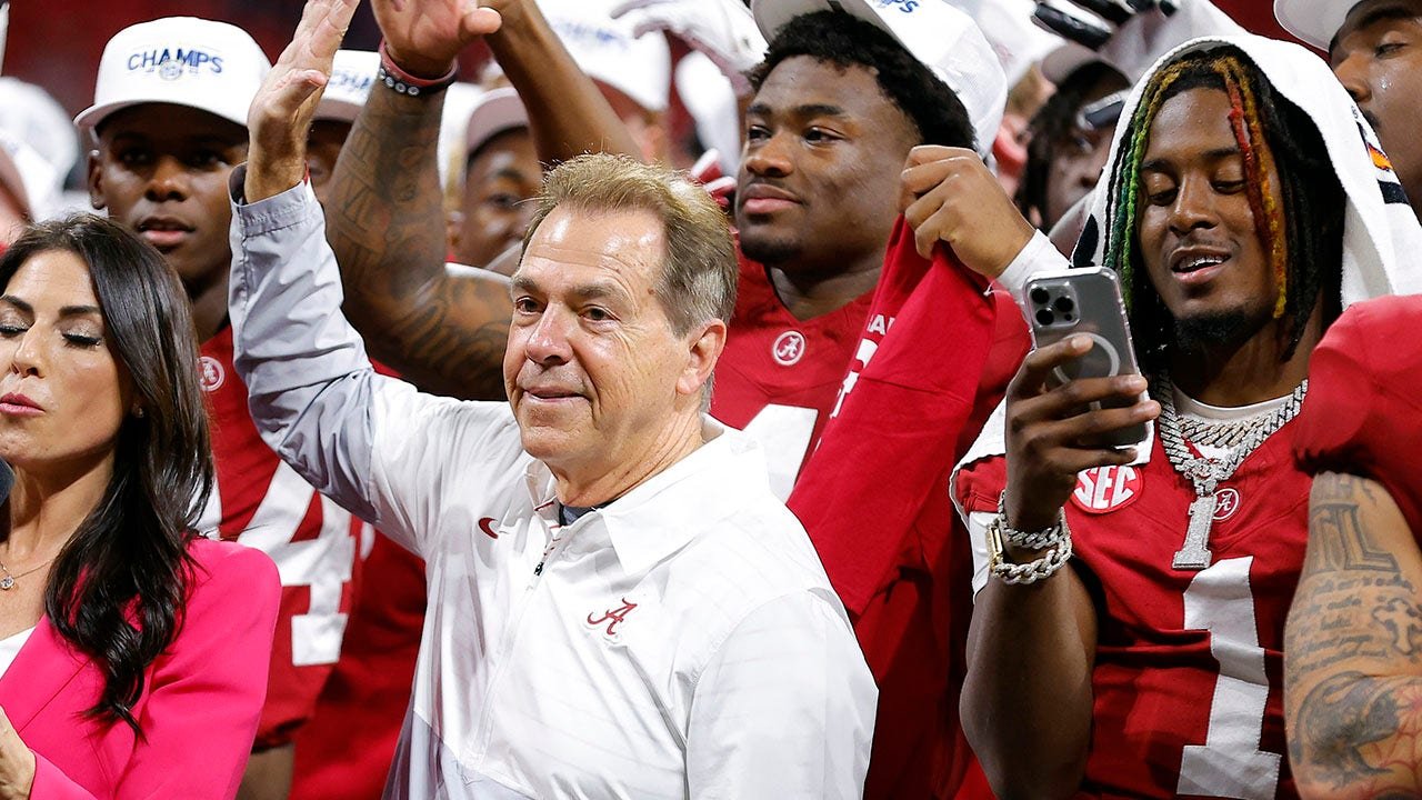 Fox News Sports Huddle Newsletter: Michigan snaps championship drought, Nick Saban calling it quits