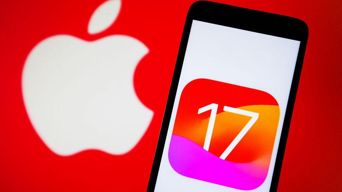 The Apple logo next to a smartphone with the number 17 on the screen