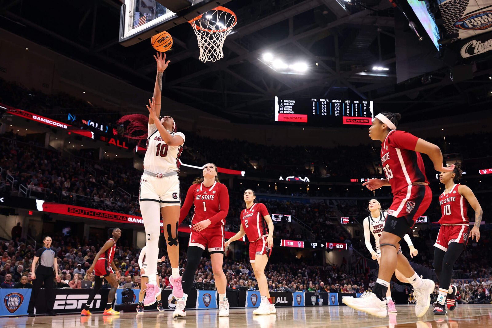 South Carolina advances to national championship