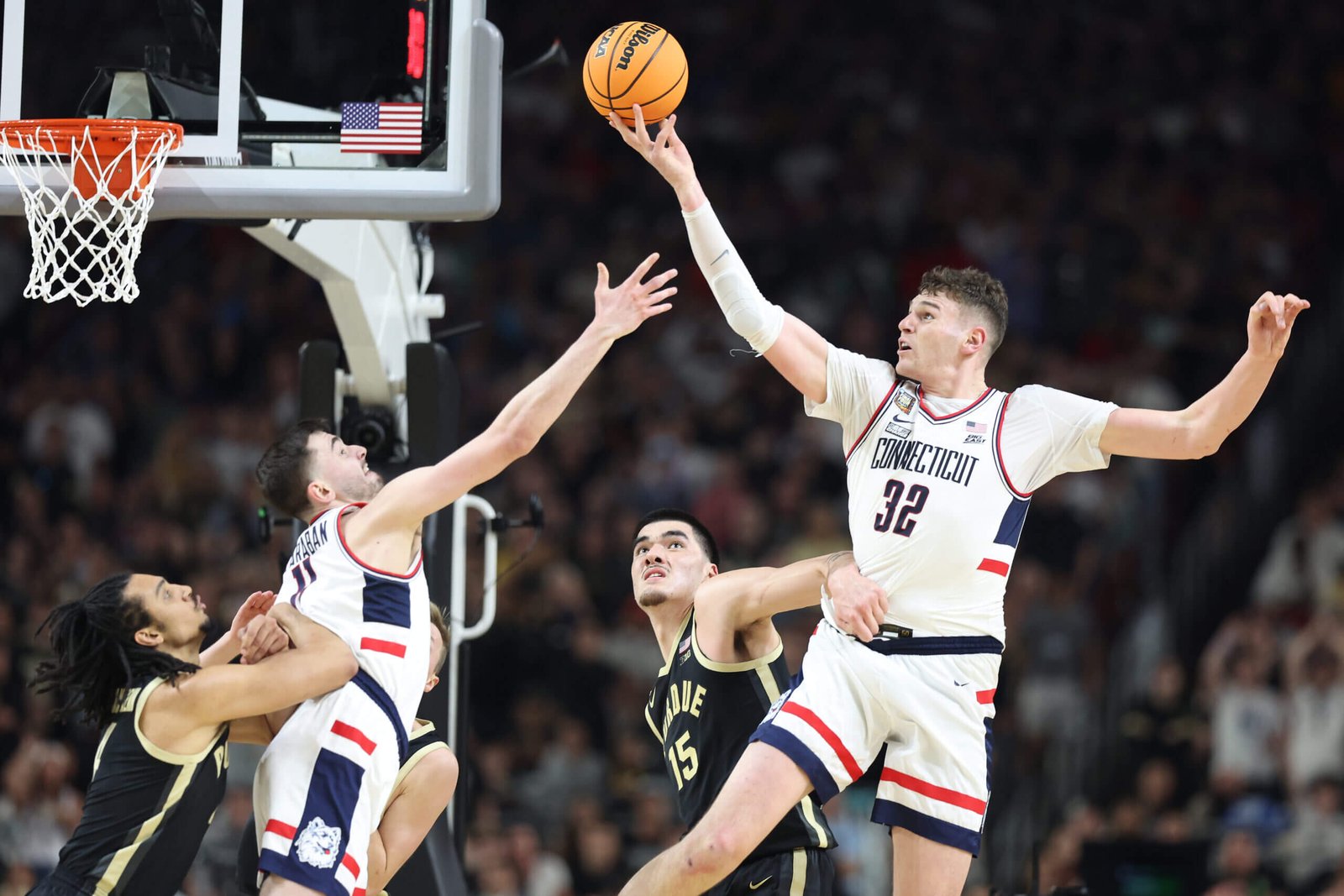 UConn stymies Purdue in title game, goes back-to-back